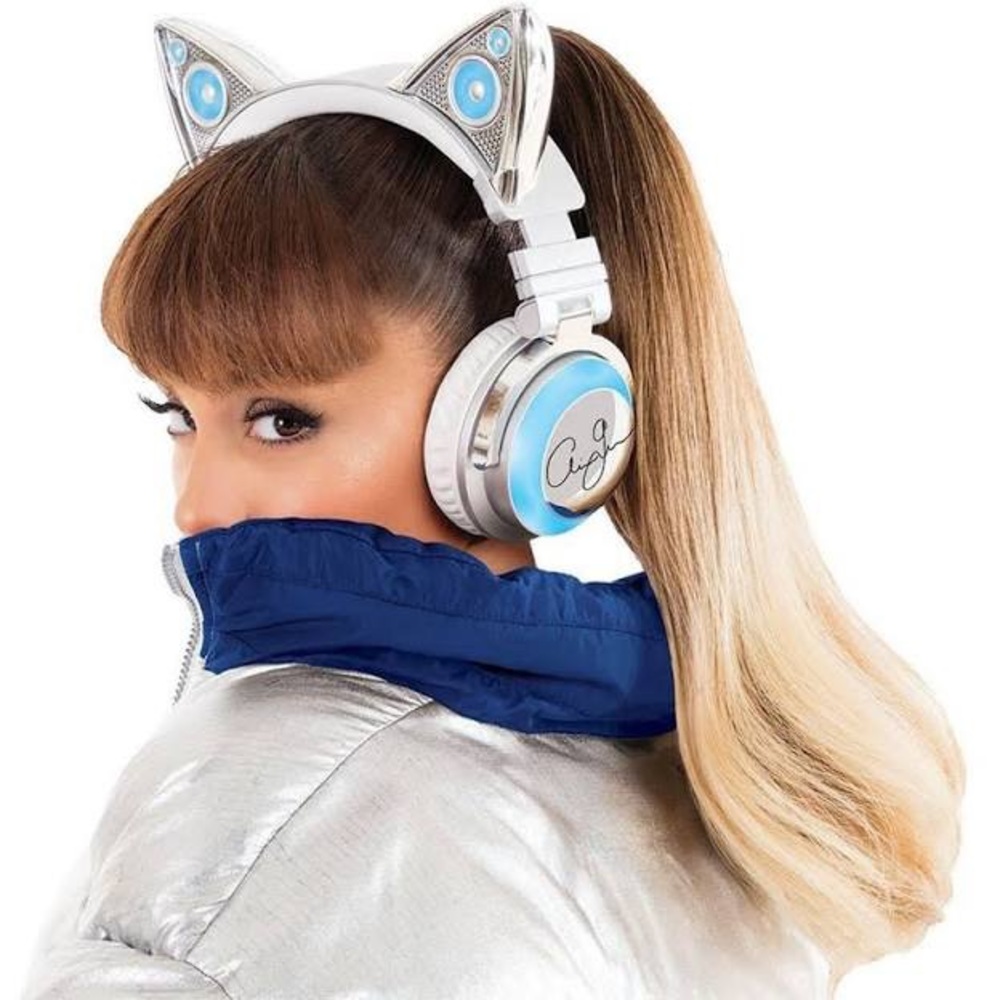 Ariana Grande Limited Edition Headphones